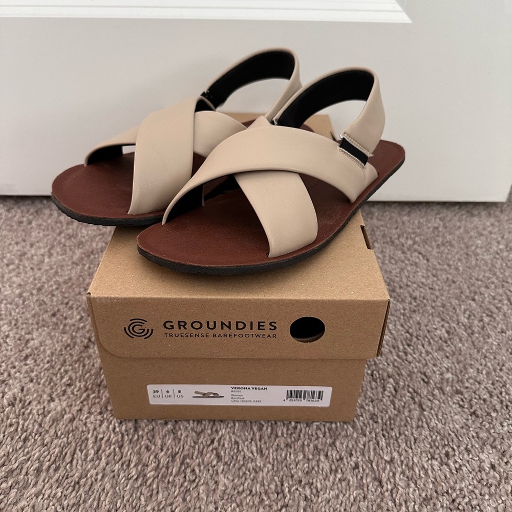 Groundies Women's Verona Vegan Sandals, Size 8
